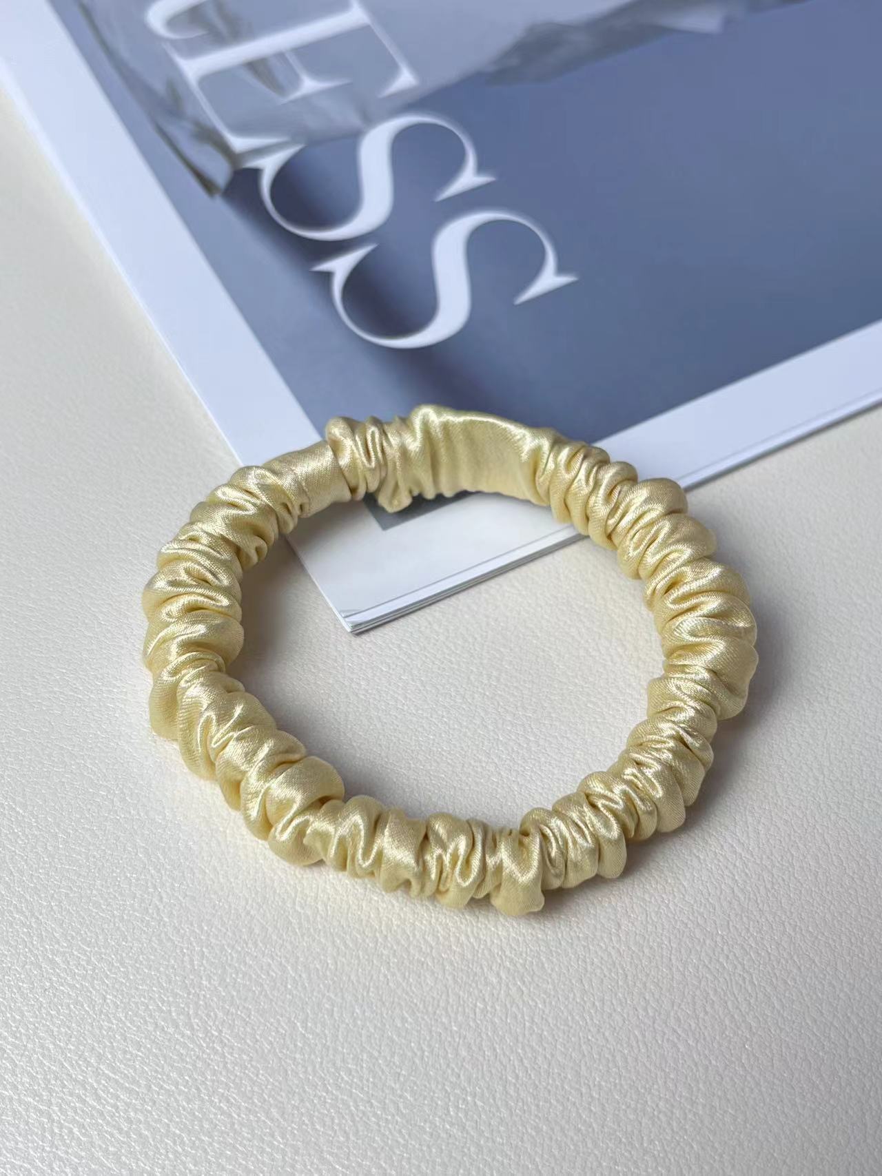 Silk Little Hair Ring Silk Satin Large Intestine Ring Does Not Hurt Traceless Hair Rope